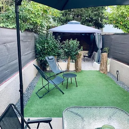 Maison Cosy Moderne Jardin Terrasses Willa Nîmes