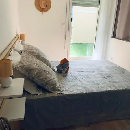 Вилла Maison Cosy Moderne Jardin Terrasses Ним